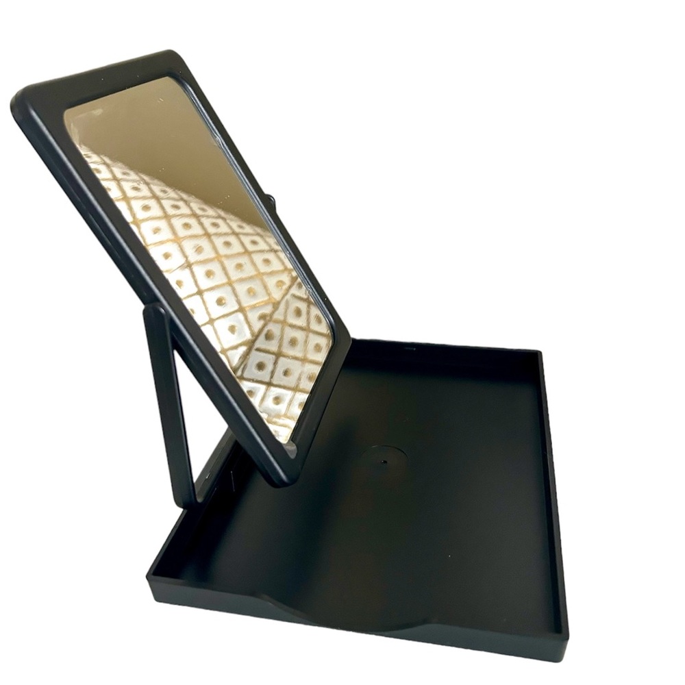 Travel size makeup mirror with case